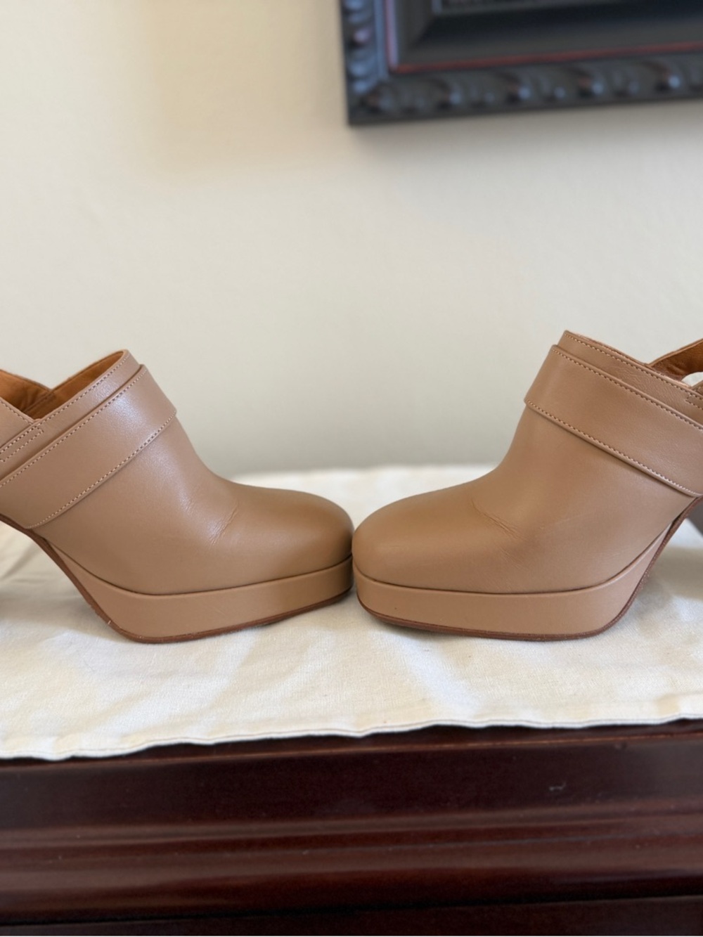 Sezane Rebecca High Clogs Smooth Light Beige - Size 36 - Picture 2 of 6